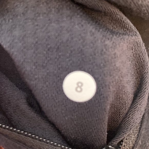 Lululemon Hooded In Stride Size 8 Zip Up Jacket - Picture 5 of 9